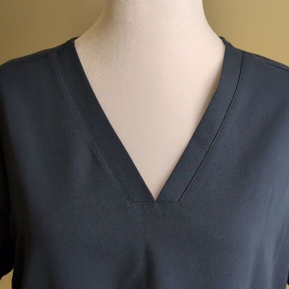 Figs Medium Gray Technical Collection V Neck Women's Scrub Top - Picture 2 of 10